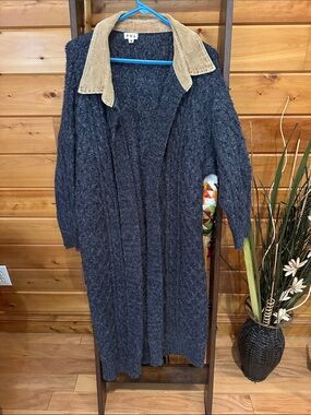 POL Charcoal/bluish Cable-Knit long Cardigan with Tan Corduroy Collar